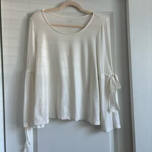 Garnet Hill Women’s Basic White Long Sleeve Essential Top Sz S